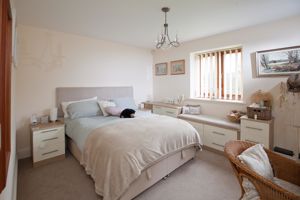 Bedroom- click for photo gallery